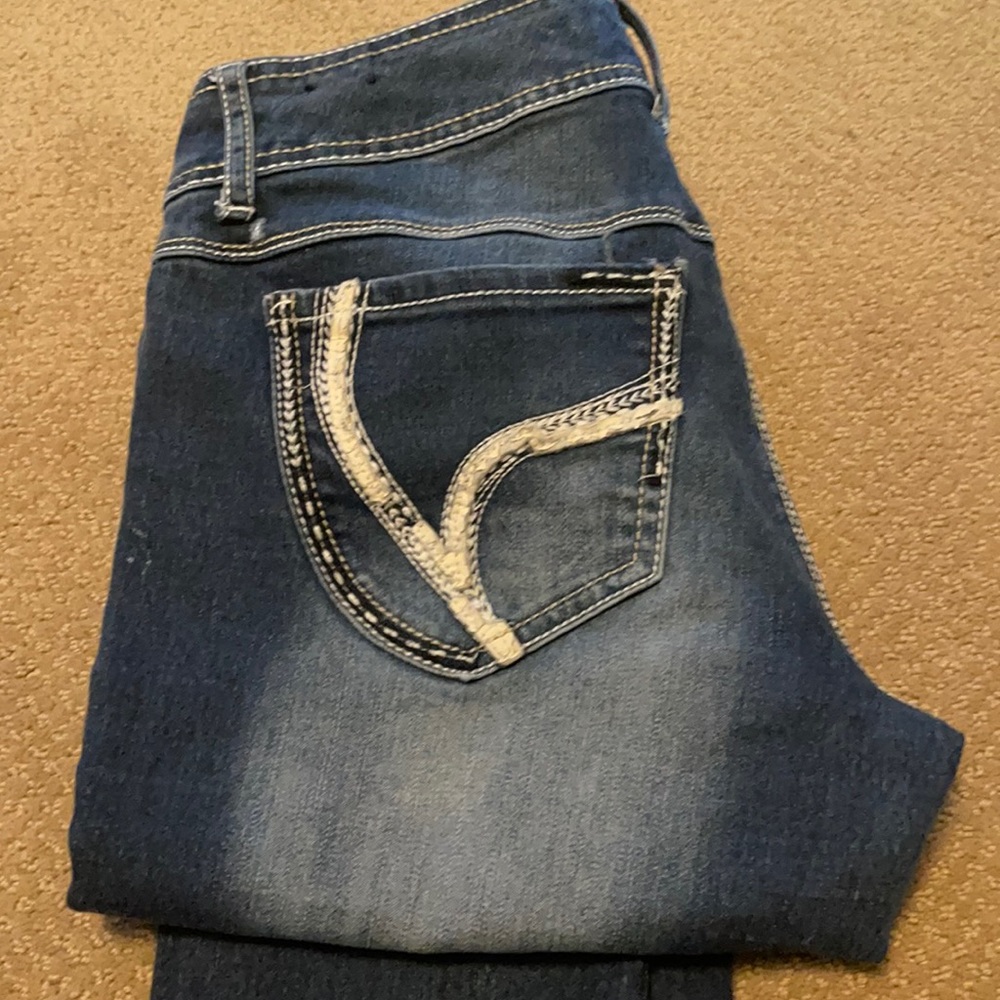 Ariya size 7/8 dark wash straight leg jeans
